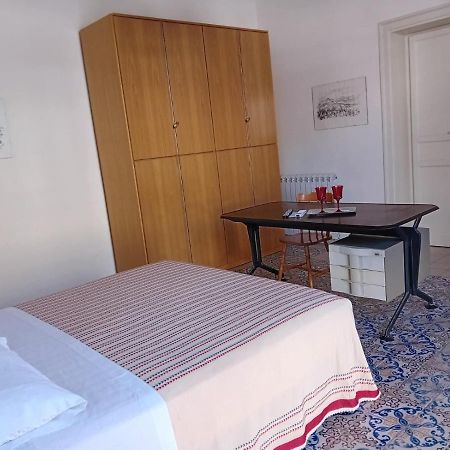 Casa Nonno Enrico In Via Oreto Palerme Extérieur photo